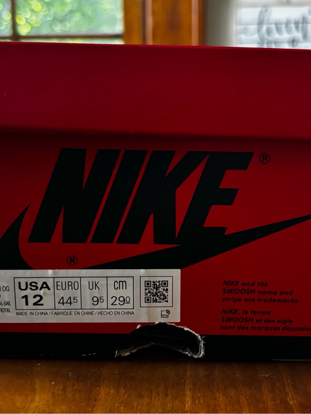 Air Jordan 1 Retro High OG Reverse Laney - Picture 10 of 10